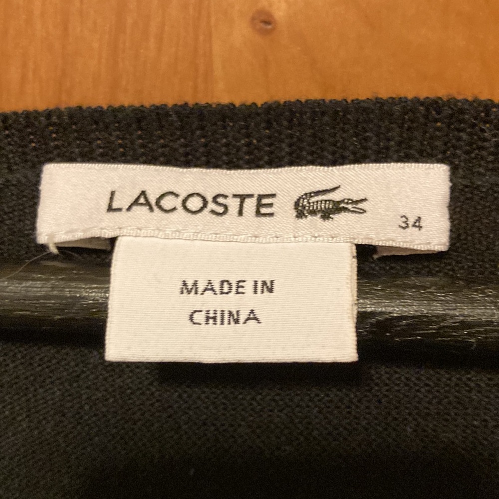 Lacoste sweater - Picture 6 of 6